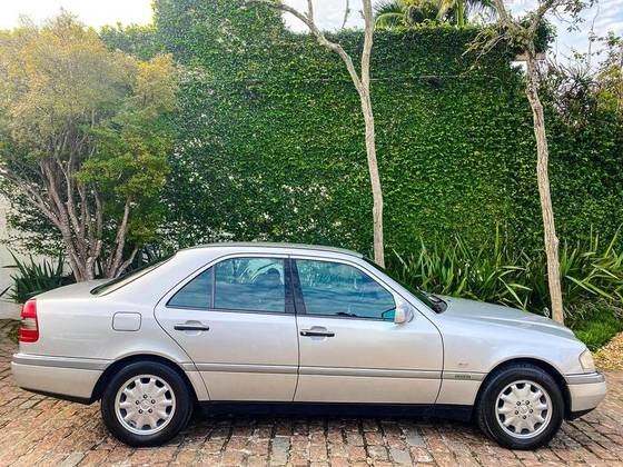 MERCEDES-BENZ C 280 2.8 ELEGANCE 6 CILINDROS GASOLINA 4P AUTOMÁTICO